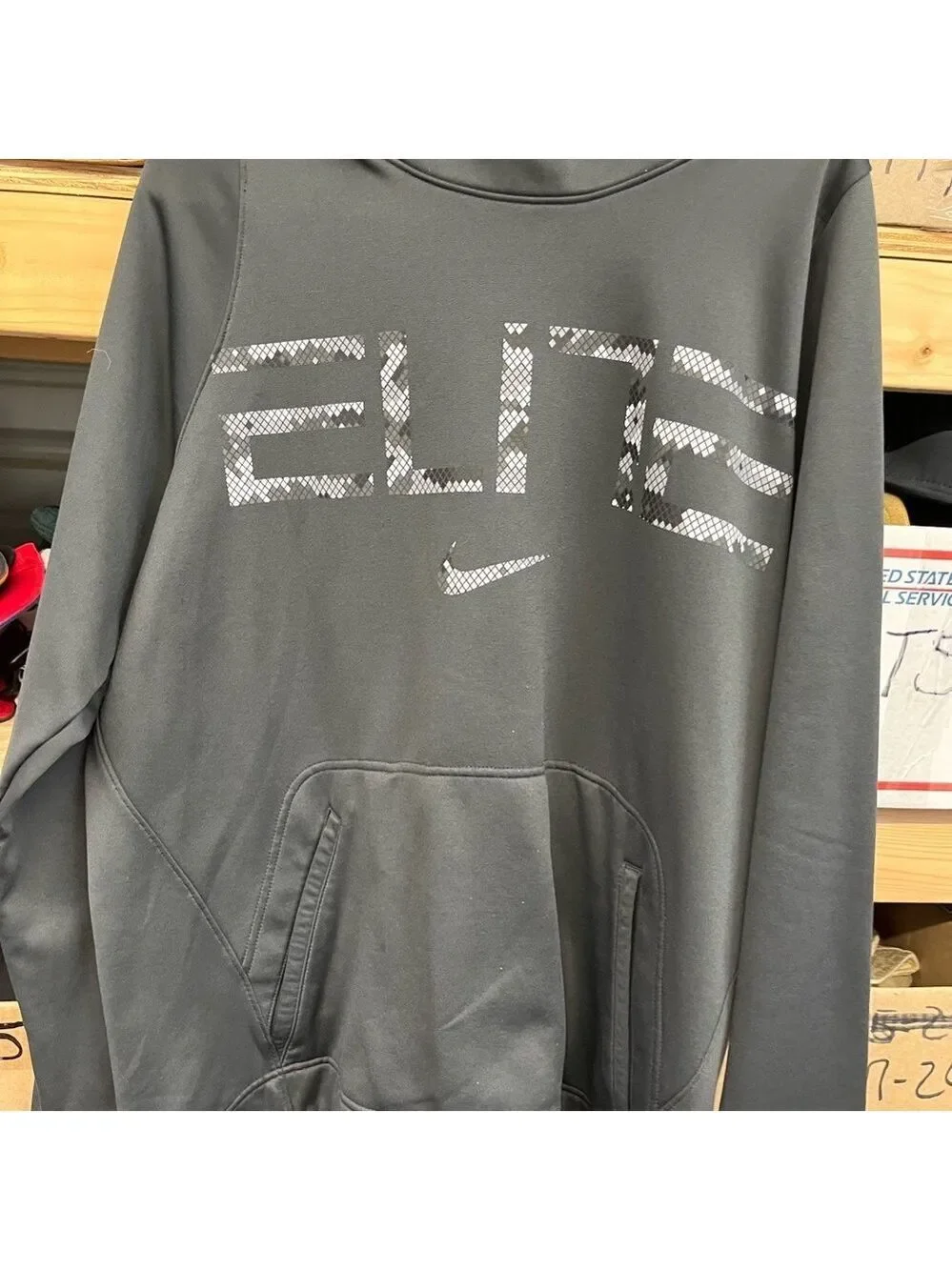 COPY - Nike Dri Fit Hoodie Large